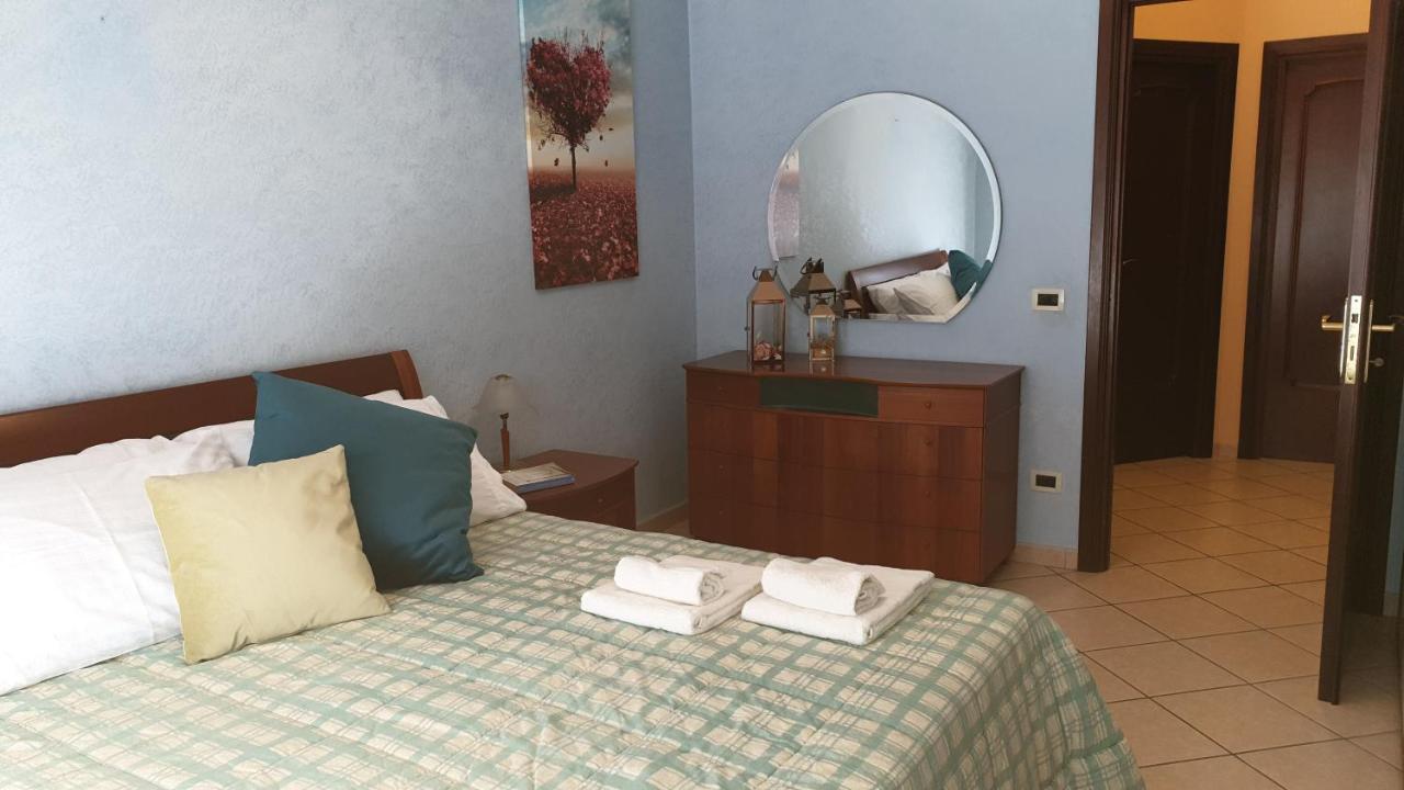 Le Marille Villa Ostia Buitenkant foto